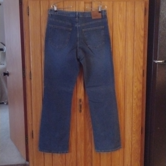EUC Mossimo Boot Cut Stretch Jeans - Picture 2 of 8